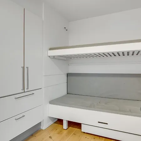 2 Bedroom Gorgeous In Grenå