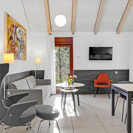 2 Bedroom Gorgeous In